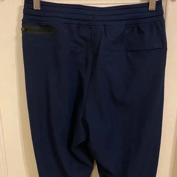 Under Armour Fitted Mens Slim Leg Navy Blue Track Pant - Picture 3 of 7